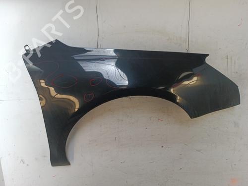 Used Right front fenders Right front fenders 38745956 38745956