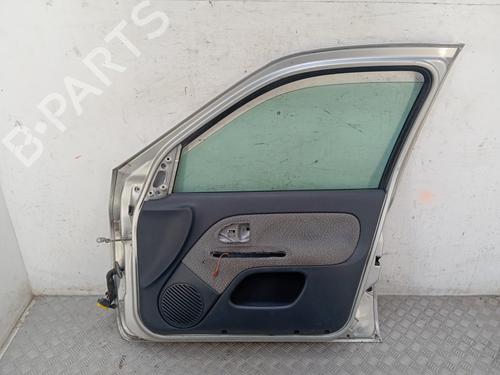 Portier rechts voor Portier rechts voor RENAULT CLIO II (BB_, CB_) 1.2 16V (BB05, BB0W, BB11, BB27, BB2T, BB2U, BB2V, CB05,... (75 hp) 38088083 38088083