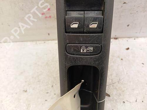 Used Left front window switch Left front window switch PEUGEOT 3008 I MPV (0U_) 1.6 HDi (112 hp) 36472335 36472335