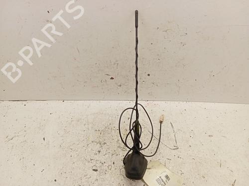 Used Antenna/Base Antenna/Base RENAULT CLIO IV (BH_) 1.5 dCi 75 (75 hp) 34328528 34328528