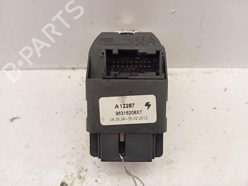 Used Left front window switch Left front window switch PEUGEOT 206+ (2L_, 2M_) 1.4 i (73 hp) 35809182 35809182