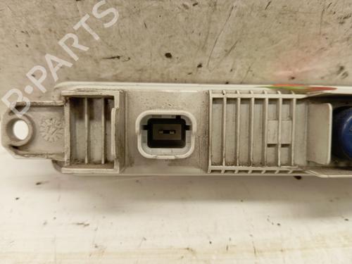 Feu diurne droit Feu diurne droit PEUGEOT 308 II (LB_, LP_, LW_, LH_, L3_) 1.6 BlueHDi 120 (120 hp) 34326972 34326972