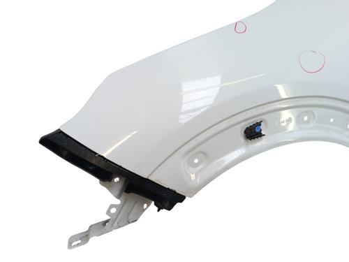 guarda-lamas-esquerdo-citroen-c4-cactus-2014-36472133 main image