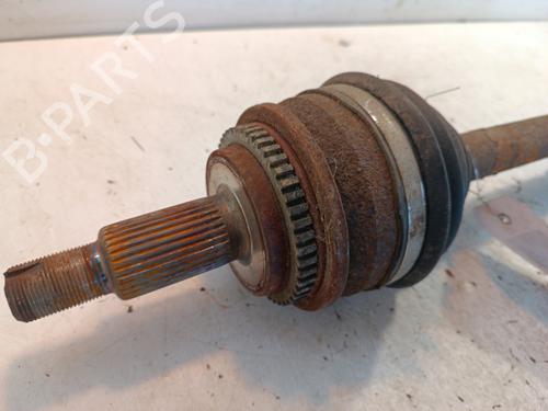 Used Left rear driveshaft Left rear driveshaft LAND ROVER RANGE ROVER III (L322) 3.6 D 4x4 (272 hp) 34325981 34325981