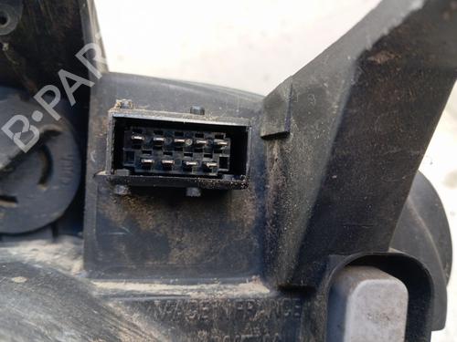 Right headlight CITROËN C8 (EA_, EB_) 2.0 HDi 135 | BP37077816C29 - Image 2