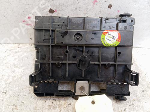Used Fuse box Fuse box PEUGEOT 307 SW (3H) [2002-2009] 36472692 36472692