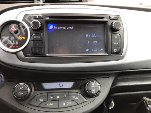 Used Display monitor Display monitor TOYOTA YARIS (_P13_) 1.5 Hybrid (NHP130_, NHP130) (101 hp) 34327461 34327461