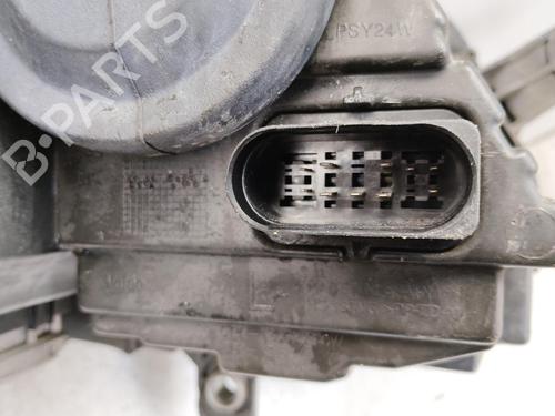 Left headlight VW PASSAT B7 (362) 1.6 TDI | BP39031734C28 - Image 2