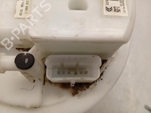 Used Fuel pump Fuel pump OPEL CORSA F (P2JO) 1.2 (68) (101 hp) 40032655 40032655