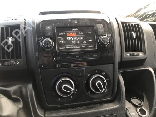 Used Display monitor Display monitor PEUGEOT BOXER Van 2.2 BlueHDi 120 (120 hp) 34326853 34326853