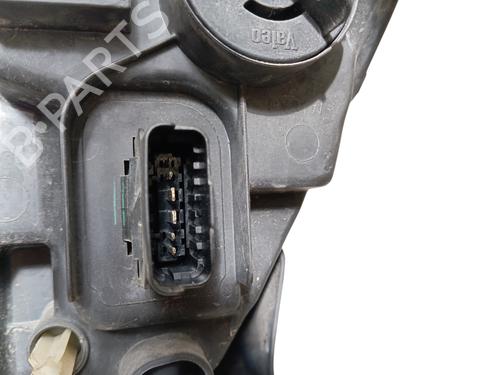 Used Right headlight Right headlight 37504148 37504148
