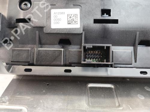 Used Display monitor Display monitor 39543670 39543670