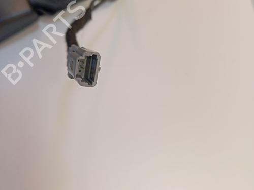 Engache cinturón Engache cinturón RENAULT CLIO IV Grandtour (KH_) 0.9 TCe 75 (KHNP) (76 hp) 34324778 34324778