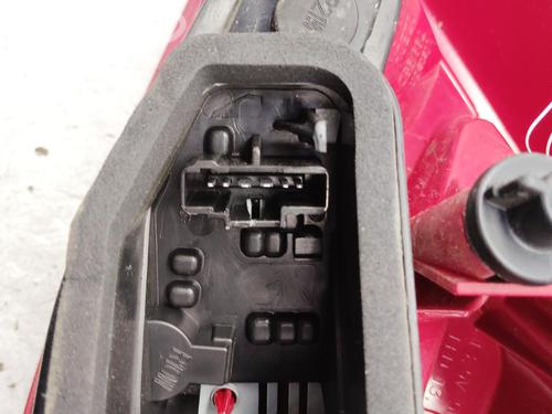 Used Left taillight Left taillight PEUGEOT 207 (WA_, WC_) 1.6 HDi (90 hp) 39031756 39031756