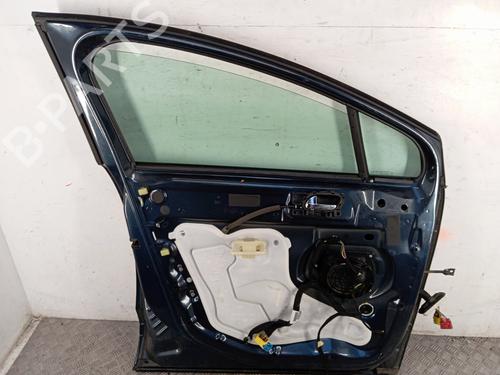 Used Right front door Right front door PEUGEOT 5008 (0U_, 0E_) 1.6 HDi (112 hp) 35809696 35809696
