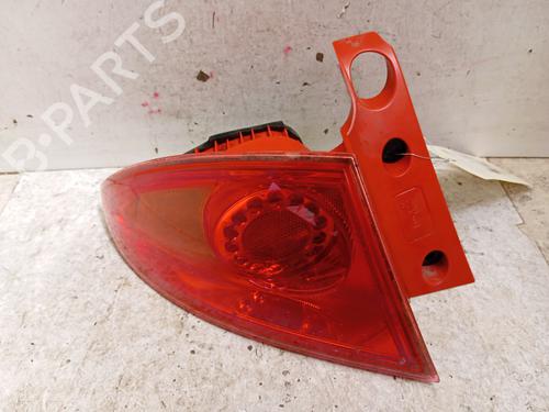 left-taillight-seat-leon-1p1-2005-2006-2007-2008-2009-2010-2011-2012-2013-36472637 main image
