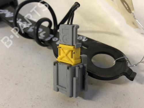 Engate do cinto Engate do cinto PEUGEOT 208 I (CA_, CC_) 1.4 HDi (68 hp) 34320505 34320505