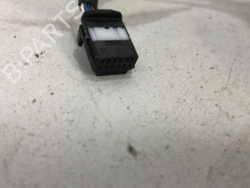 right-mirror-renault-clio-iv-bh_-2012-2013-2014-2015-2016-2017-2018-2019-2020-2021-34321194 main image