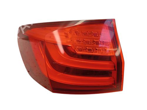 Used Left taillight Left taillight BMW 5 Touring (F11) 530 d xDrive (258 hp) 34329838 34329838