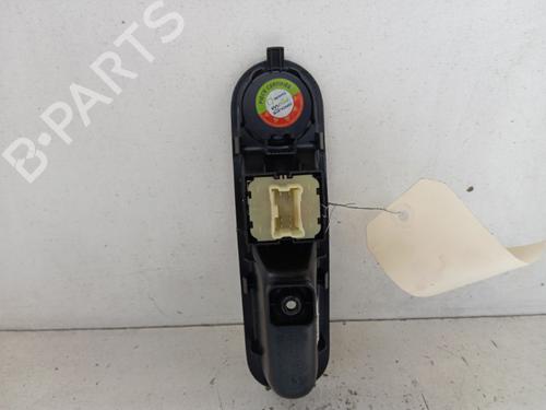 Used Left front window switch Left front window switch RENAULT TWINGO III (BCM_, BCA_) [2014-2026] 34322713 34322713