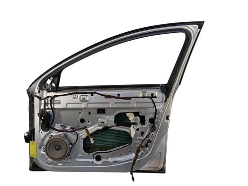 Used Right front door Right front door RENAULT LATITUDE (L70_) 2.0 dCi 175 (L70Y, L734) (173 hp) 35809814 35809814