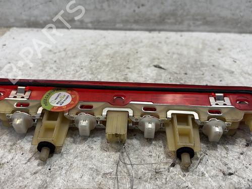 Troisième feu stop Troisième feu stop PEUGEOT 207 (WA_, WC_) 1.6 16V VTi (120 hp) 34324670 34324670