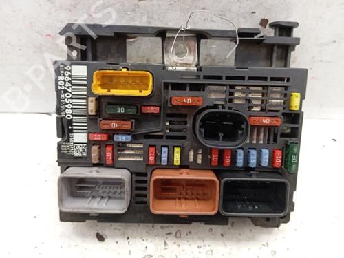 Used Fuse box Fuse box CITROËN C5 III (RD_) [2008-2017] 34328891 34328891