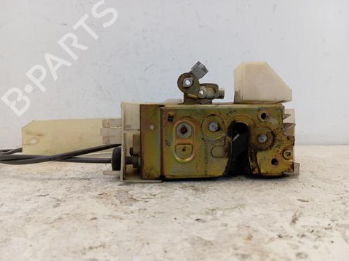 Højre fortil lås Højre fortil lås FORD FIESTA III (GFJ) [1989-1997] 34323637 34323637