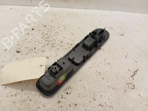 Used Left front window switch Left front window switch PEUGEOT 5008 (0U_, 0E_) 1.6 HDi (112 hp) 34328917 34328917