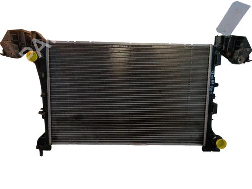 Used Water radiator Water radiator FIAT 500L (351_, 352_) 1.3 D Multijet (199.LYM11, 199.LYM1A) (95 hp) 34324447 34324447