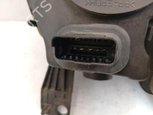 Used Left headlight Left headlight RENAULT MODUS / GRAND MODUS (F/JP0_) 1.5 dCi 75 (75 hp) 40032666 40032666