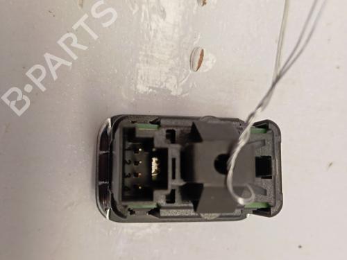 Used Right front window switch Right front window switch 37504252 37504252