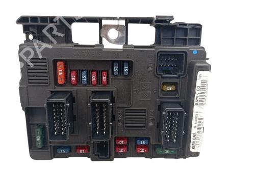 Used Fuse box Fuse box CITROËN C5 I (DC_) [2001-2005] 34329978 34329978
