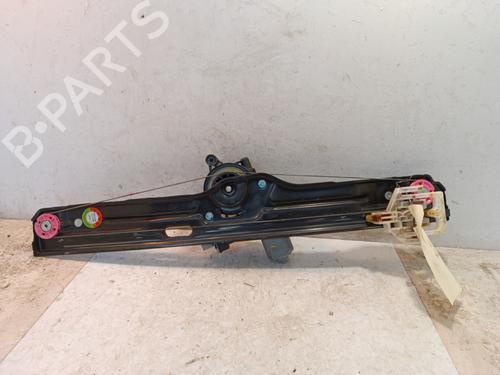 Alzacristallo anteriore sinistro Alzacristallo anteriore sinistro FIAT 500L (351_, 352_) 1.3 D Multijet (199.LYM11, 199.LYM1A) (95 hp) 34324455 34324455