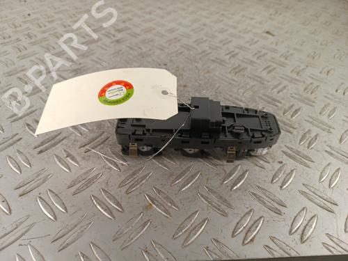 Left front window switch RENAULT CLIO V (B7_) 1.0 TCe 90 (B7MT) | BP37738482I27 - Image 2