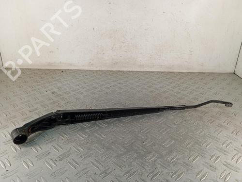 Used Front windshield wiper arm Front windshield wiper arm TOYOTA AYGO X (_B7_) 1.0 VVT-i (KGB70) (72 hp) 39712037 39712037