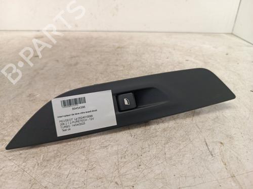 Used Right front window switch Right front window switch PEUGEOT 208 II (UB_, UP_, UW_, UJ_) 1.2 PureTech 100 (101 hp) 34308433 34308433