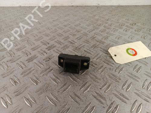 Used Tailgate lock Tailgate lock RENAULT CLIO I (B/C57_, 5/357_) [1990-1999] 34311938 34311938
