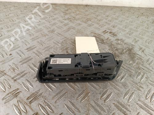 left-front-window-switch-land-rover-range-rover-evoque-l538-2011-2012-2013-2014-2015-2016-2017-2018-2019-34313853 main image