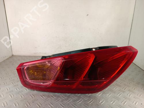 Used Left taillight Left taillight 38056059 38056059