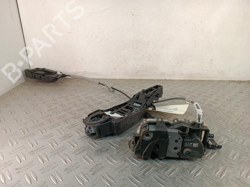 front-right-lock-peugeot-expert-van-v_-2016-37035676 main image