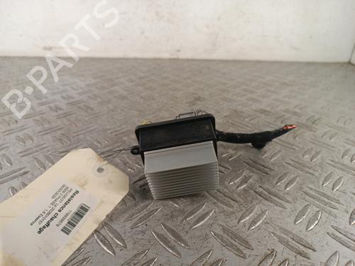 Used Heater resistor Heater resistor PEUGEOT 3008 II SUV (MC_, MR_, MJ_, M4_) 1.6 PureTech 180 (M45GFR, M45GFU) (181 hp) 34317396 34317396