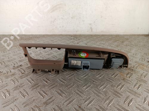 Used Left front window switch Left front window switch VW GOLF VI Variant (AJ5) [2009-2014] 34313401 34313401