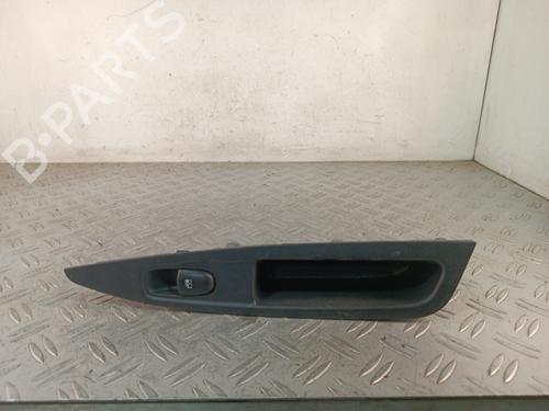 Used Right rear window switch Right rear window switch 39395826 39395826