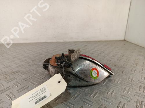 Farolim esquerdo pára-choques traseiro Farolim esquerdo pára-choques traseiro RENAULT CAPTUR I (J5_, H5_) 1.5 dCi 90 (J5N4, J5M5, J5MW, J5M6, J5AL, J5AJ) (90 hp) 34319578 34319578