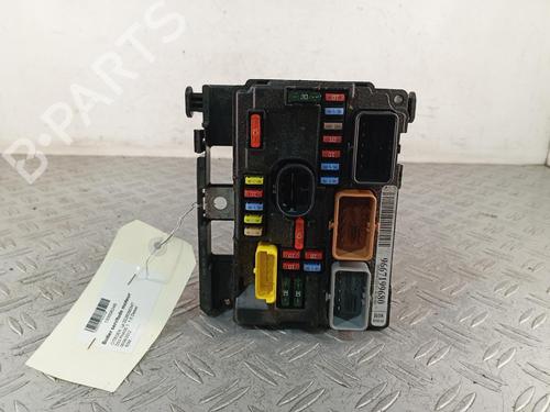 Used Fuse box Fuse box CITROËN DS3 (SA_) 1.6 HDi 90 (92 hp) 40113219 40113219