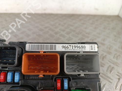 Fuse box CITROËN C3 Picasso (SH_) 1.6 BlueHDi 100 | BP37738511E1 - Image 2
