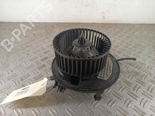Used Heater blower motor Heater blower motor SKODA OCTAVIA III Combi (5E5, 5E6) 1.6 TDI (105 hp) 34313124 34313124