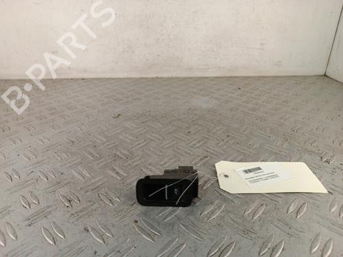 Right front window switch VW TOURAN (5T1) 2.0 TDI | BP38056090I26 - Image 2