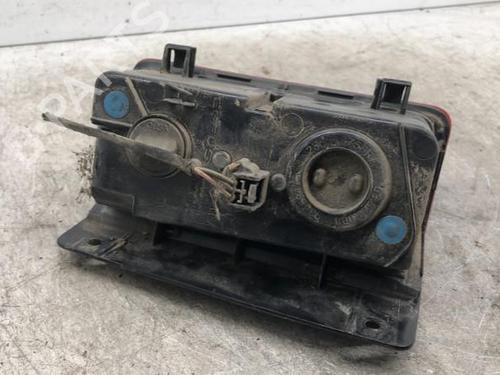 Used Rear bumper right light Rear bumper right light RENAULT TRAFIC III Bus (JG_) 1.6 dCi 120 (JGMB) (120 hp) 34307518 34307518